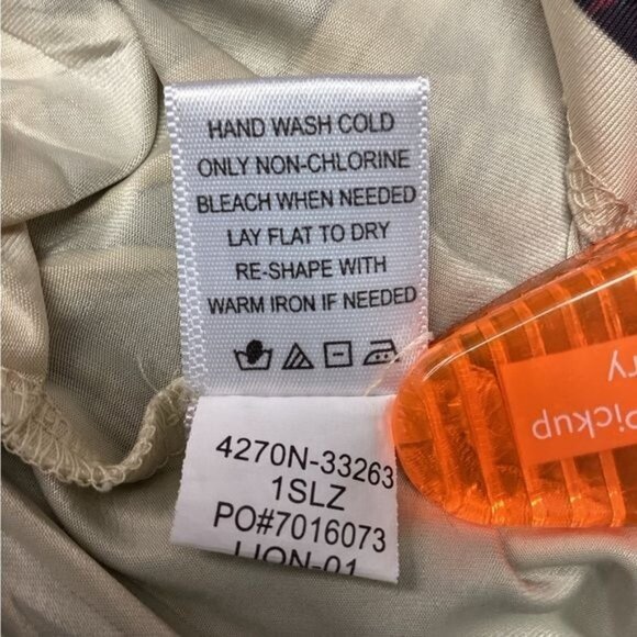 One World Women’s Crochet Lace Racerback Tank Top, Multi, size M - Picture 8 of 8